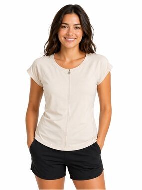Lululemon Swiftly Tech Short Sleeve White Tee Performance and Style  size 6